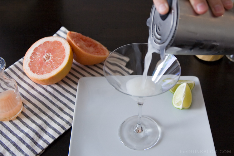 pouring the hemingway daiquiri