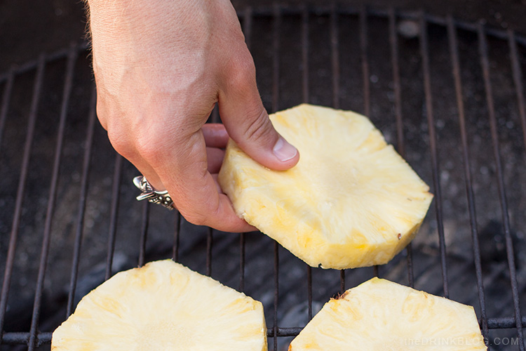 put pineapple on grill