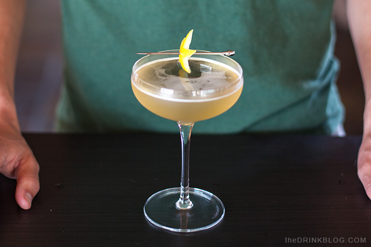 garnish american star cocktail with lemon