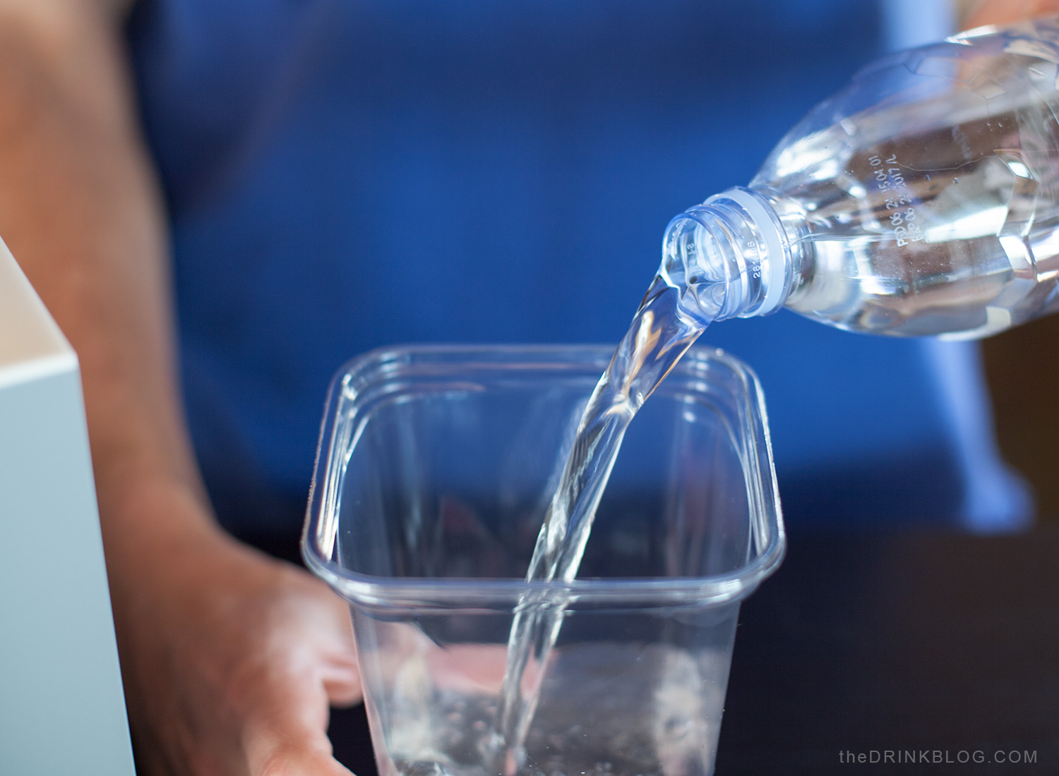 pour water into shard container