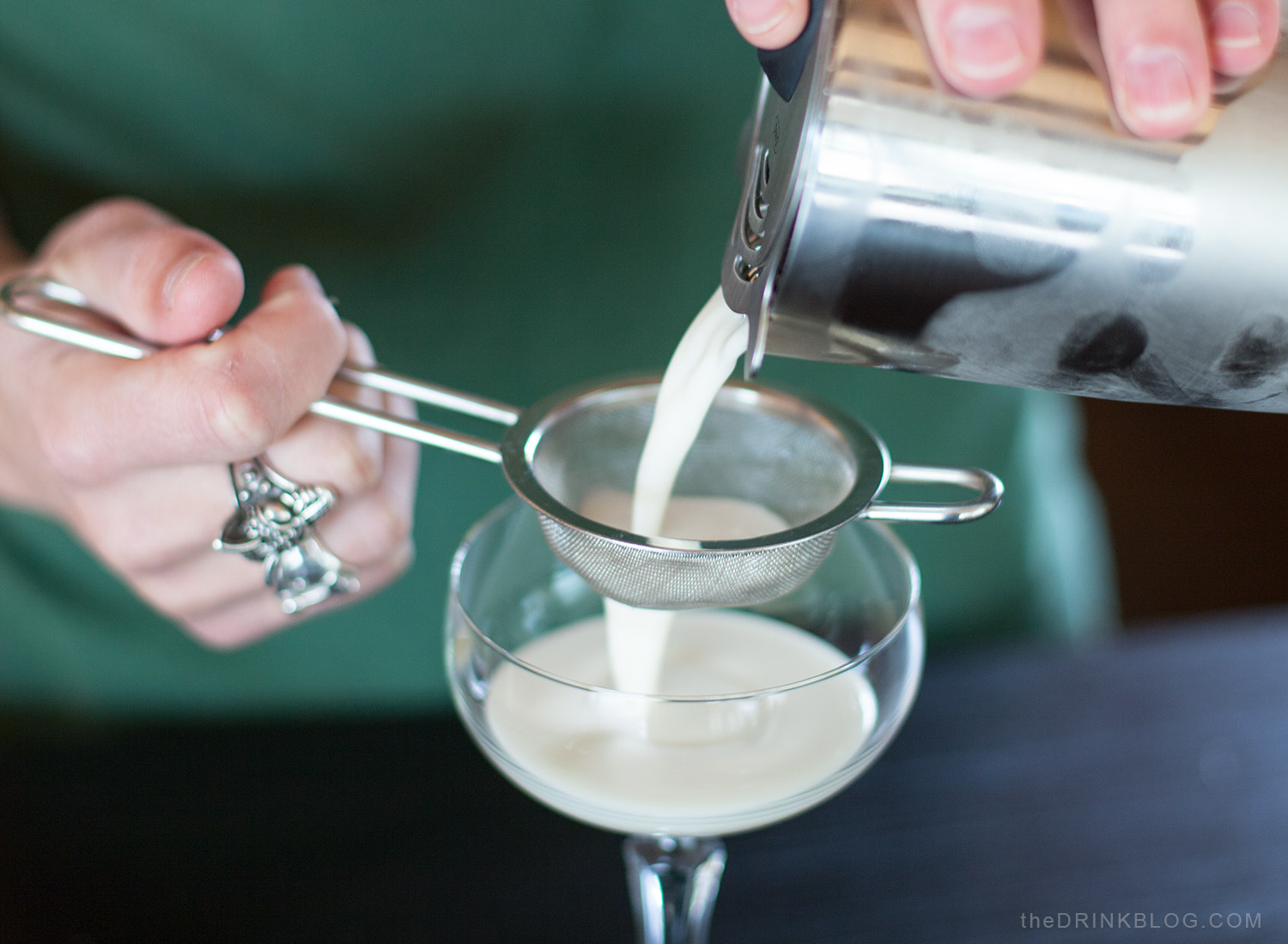 pour and strain cocktail